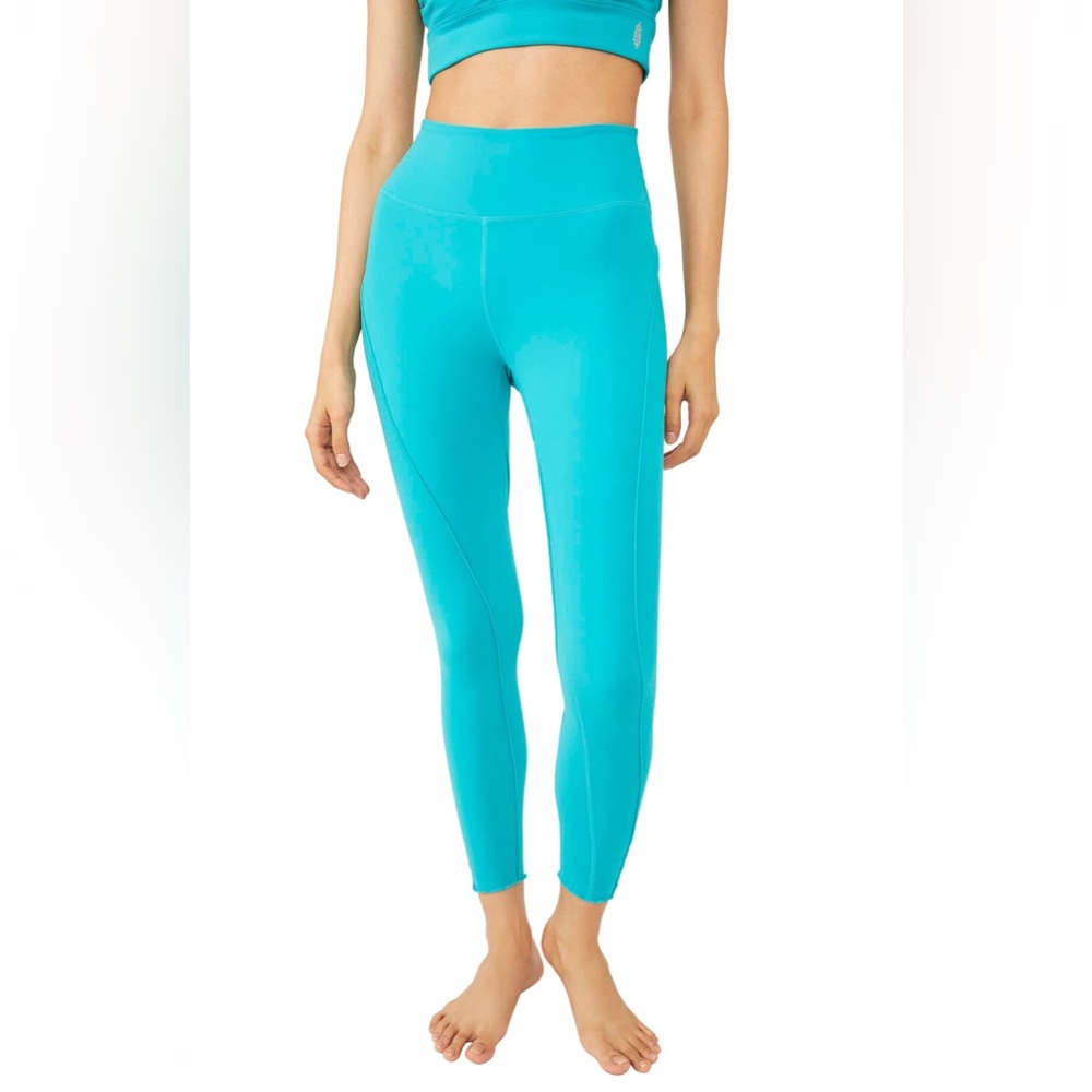 NWT Free People Wavy Waters Movement Aqua Hearts Aflutter Legging, M